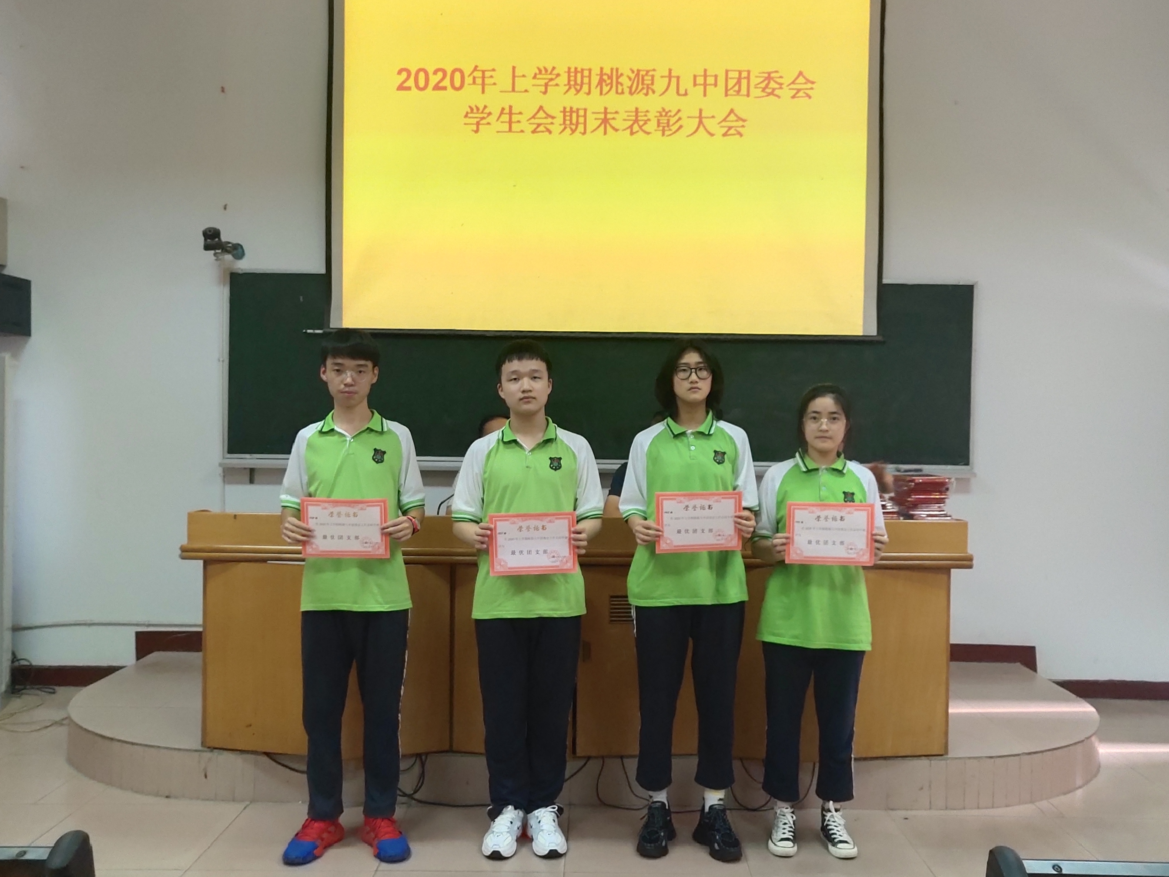 a2fa949c3ab735d98c3e69c7250ab34.jpg